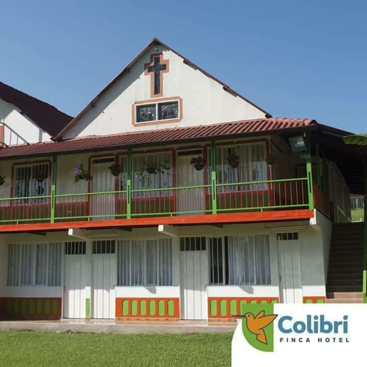 Ecohotel Colibri Luna Park Exterior photo